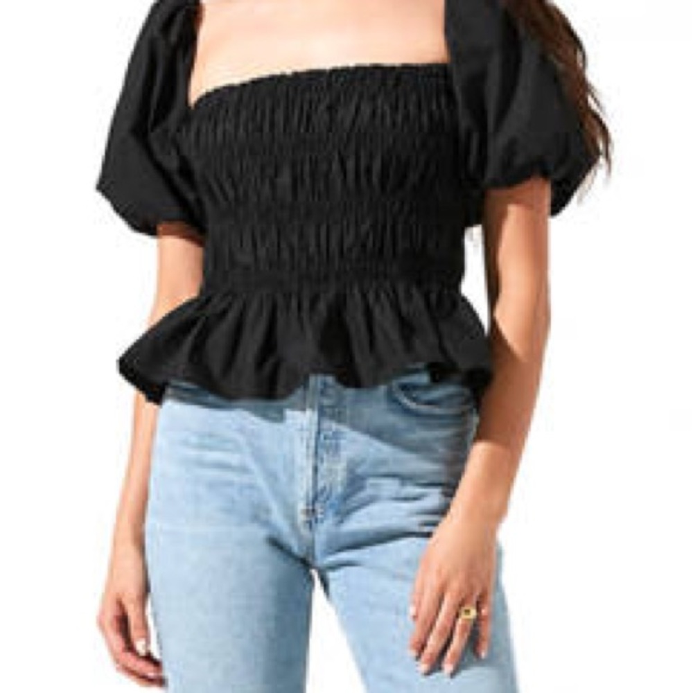 ASTR Savina Top Black Smocked Puff Sleeve Top NWOT M